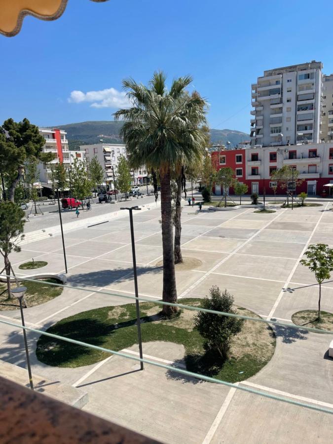 Sunkissed Centre Apartment Vlorë Εξωτερικό φωτογραφία